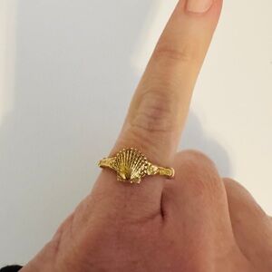 Golden Seashell Ring